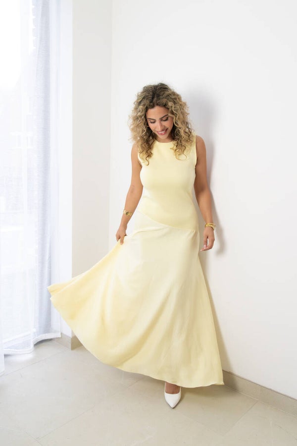 Flowy Yellow dress