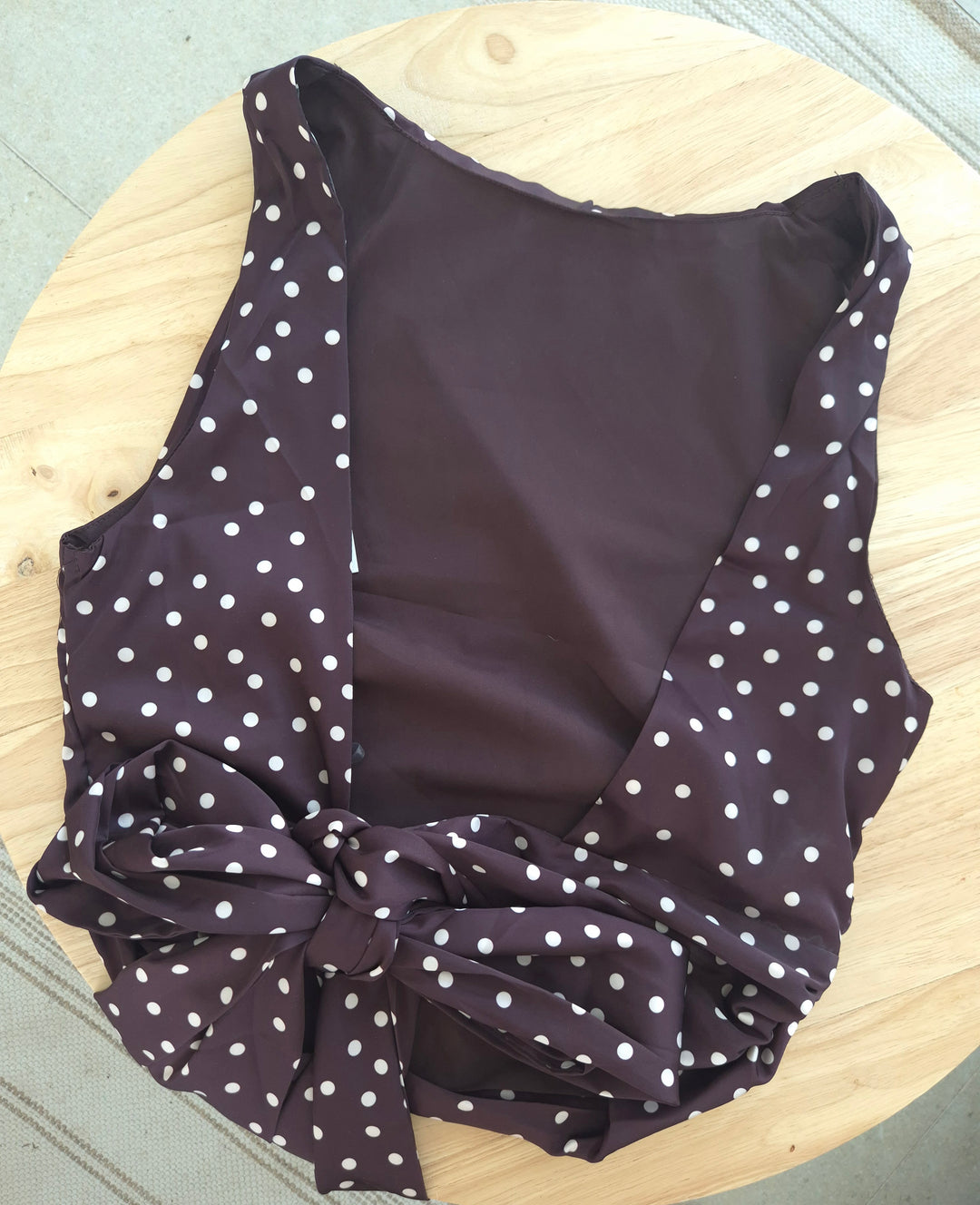 Bruine polka dot top